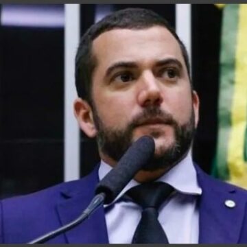 Partido Liberal oficializa Carlos Jordy como candidato ao Senado pelo Rio de Janeiro Partido Liberal oficializa Carlos Jordy como candidato ao Senado pelo Rio de Janeiro