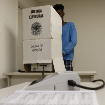 Partidos mantêm janela para alterações em chapas eleitorais após convenções