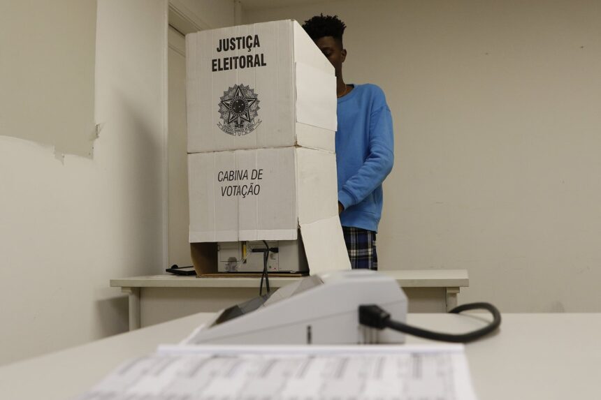 Partidos mantêm janela para alterações em chapas eleitorais após convenções Partidos mantêm janela para alterações em chapas eleitorais após convenções