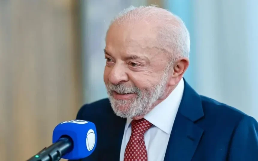 Presidente Lula comenta economia e cenário político em entrevista à TV Record Presidente Lula comenta economia e cenário político em entrevista à TV Record
