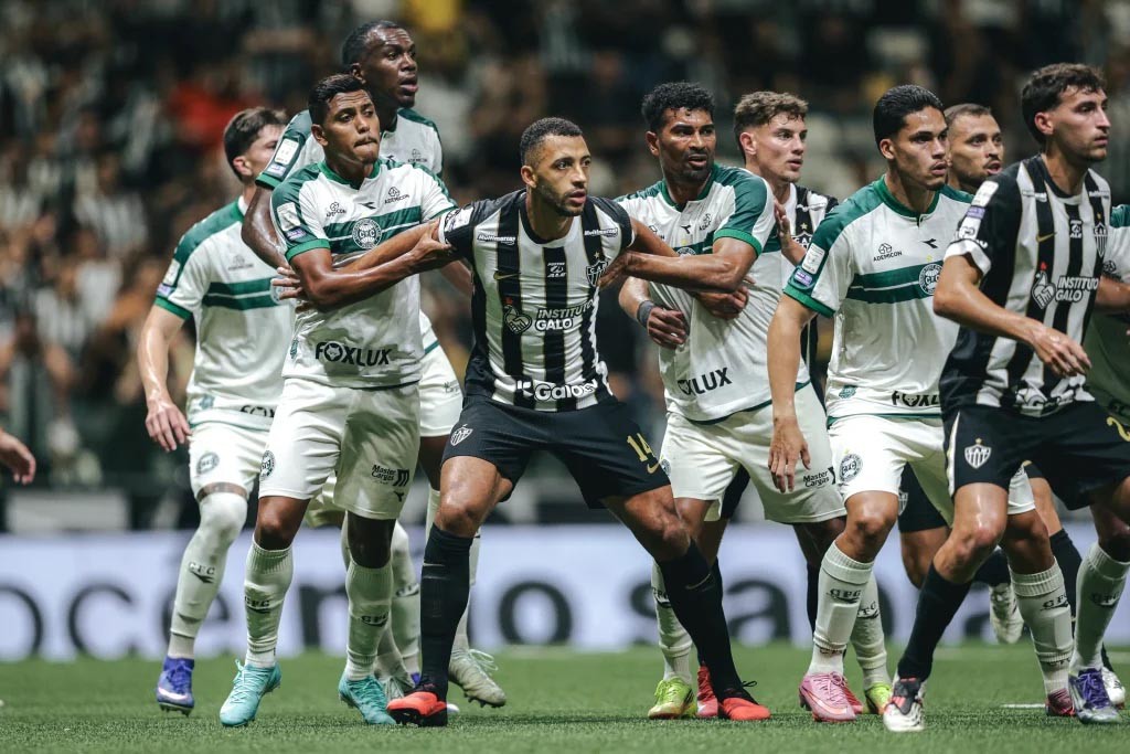 Atlético-mg supera o coritiba por um a zero e entra no grupo da libertadores