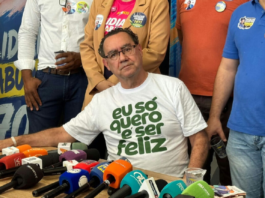 Augusto Cury declara apoio a Flávio Bolsonaro no segundo turno com carta de compromissos