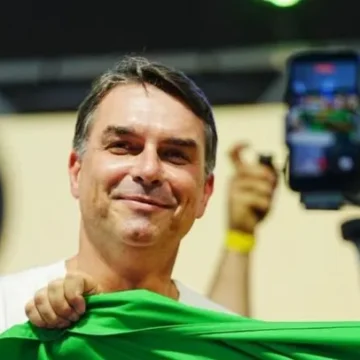 Avenida Paulista vira palco de debate político após manifestação com depredação Avenida Paulista vira palco de debate político após manifestação com depredação
