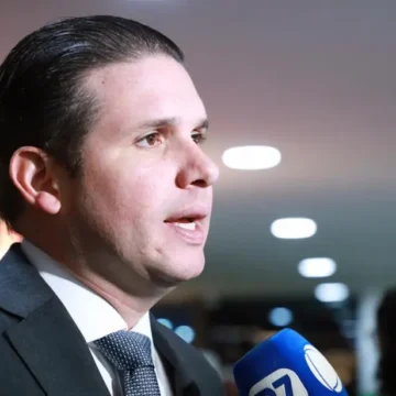 Câmara dos Deputados retoma discussões com líderes e reforma do Judiciário ganha destaque Câmara dos Deputados retoma discussões com líderes e reforma do Judiciário ganha destaque