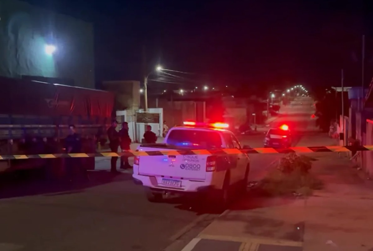 Confronto com a polícia termina com morte de suspeito de torturar namorada
