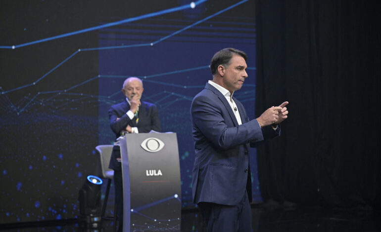 Debate presidencial na Band expõe divergências profundas entre projetos para o país