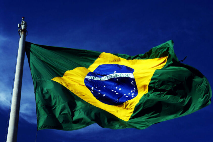 Eleitores brasileiros sinalizam desejo por mudança nas urnas Eleitores brasileiros sinalizam desejo por mudança nas urnas