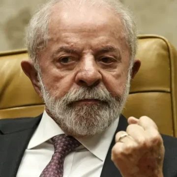 Estratégia do PT de associar adversários ao nazismo é alvo de críticas