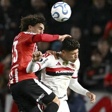 Flamengo busca vaga na final da Libertadores no Maracanã após empate com Estudiantes na Argentina