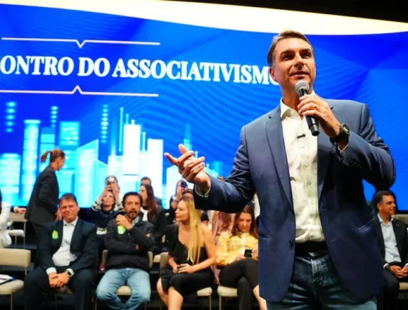 Flávio defende criação de mais de 500 mil vagas em presídios com inspiração em El Salvador Flávio defende criação de mais de 500 mil vagas em presídios com inspiração em El Salvador