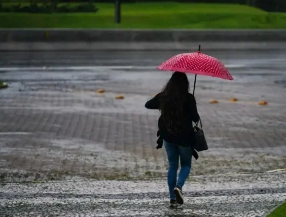 Frente fria e tempestades intensas se espalham pelo Brasil nesta terça-feira