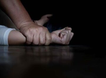 Homem é preso por estupro após atrair mulher com falsa oferta de apoio e hospedagem