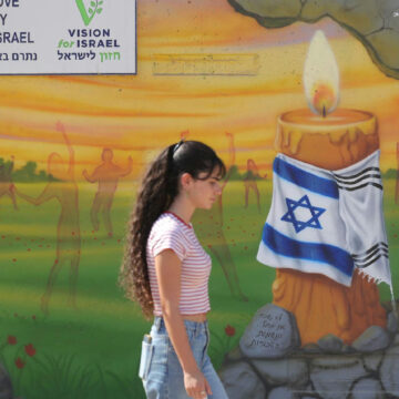 Israel recorda 7 de outubro em apelo global por paz e segurança