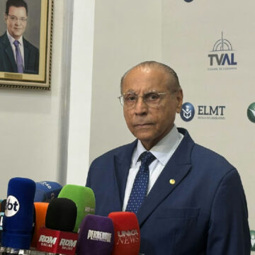 Júlio Campos pondera fim de candidaturas e defende renovação política para 2028