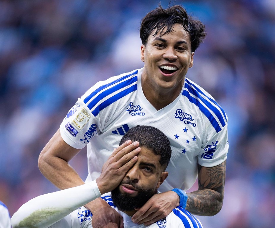 Kaio jorge brilha, cruzeiro vira sobre o grêmio e entra no g4