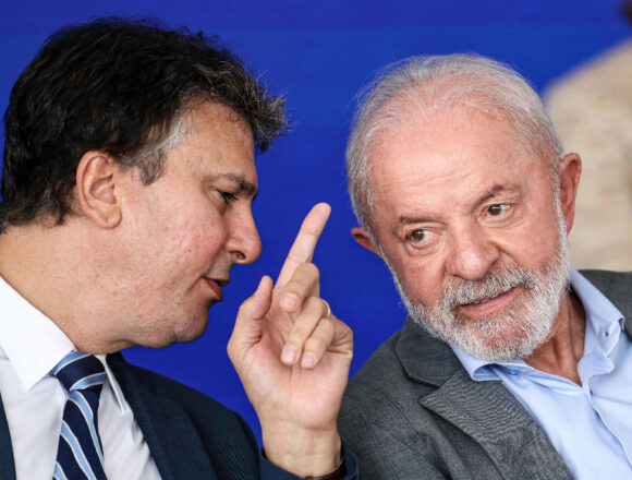 Maioridade penal teve redução proposta com aval de Lula afirma líder do PT Maioridade penal teve redução proposta com aval de Lula afirma líder do PT