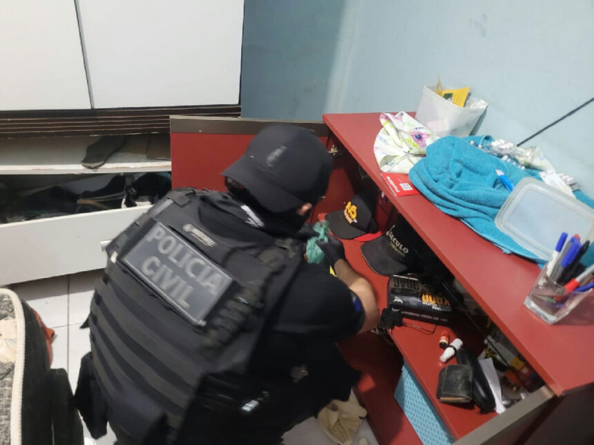 Operação policial desvenda facção que usava cidade de MT como centro de treinamento Operação policial desvenda facção que usava cidade de MT como centro de treinamento