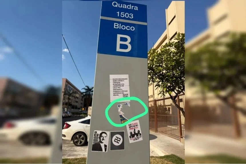 PCDF investiga campanha de cartazes que associa senador a símbolos nazistas PCDF investiga campanha de cartazes que associa senador a símbolos nazistas