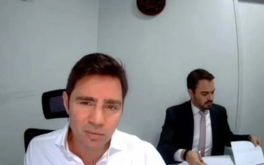 Polícia Federal e PGR rejeitam proposta de delação de ex-banqueiro por carência de provas Polícia Federal e PGR rejeitam proposta de delação de ex-banqueiro por carência de provas