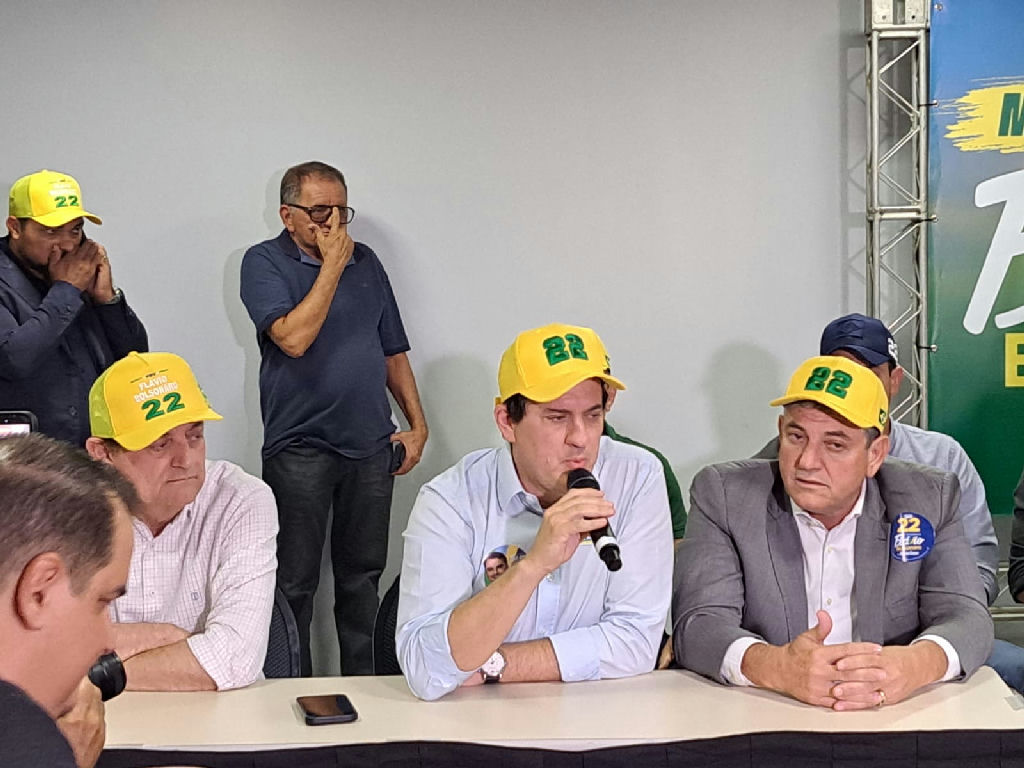 Roveri defende articulação nos EUA para combater crimes de fronteira no Brasil