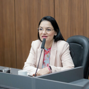 Samantha, vereadora de Cuiabá, cobra realinhamento de mandatos após resultados eleitorais