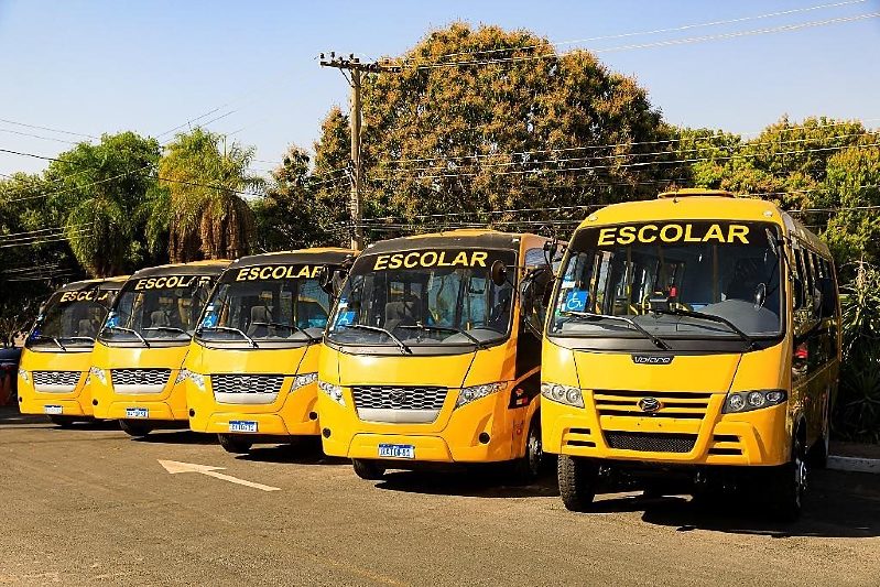 Sinop autoriza dispensa de licitação para transporte escolar com Víação Rosa
