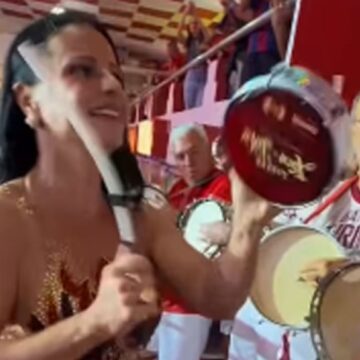 Viviane Araújo celebra a folia com samba e dedicação em ensaio pré-Carnaval